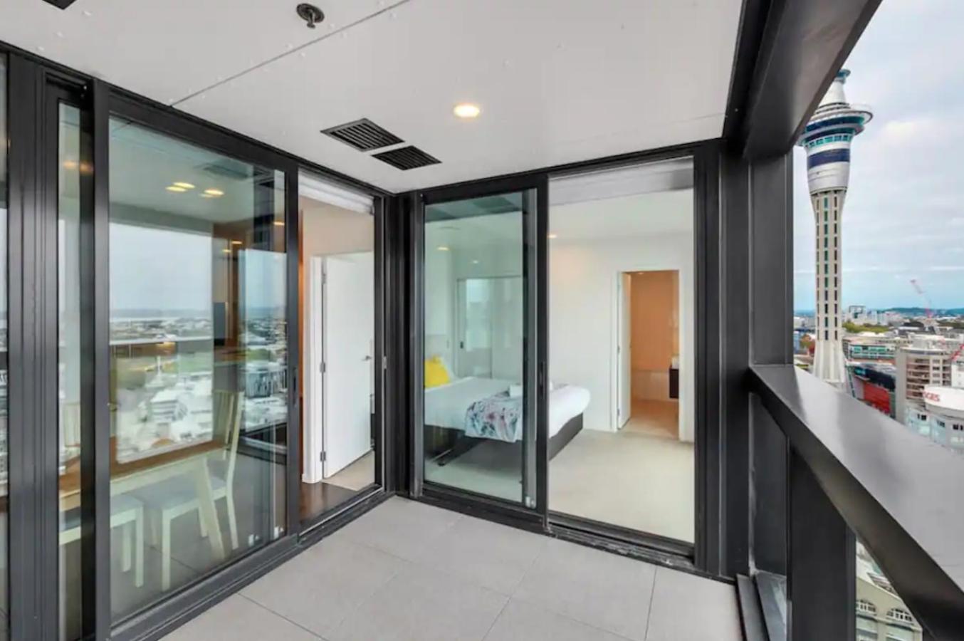 Appartement Magnificent Skytower, Sea, Habour View In Cbd à Auckland Extérieur photo