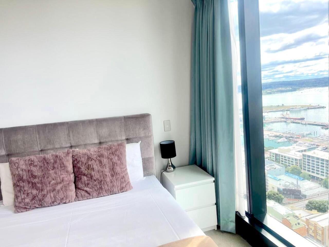 Appartement Magnificent Skytower, Sea, Habour View In Cbd à Auckland Extérieur photo
