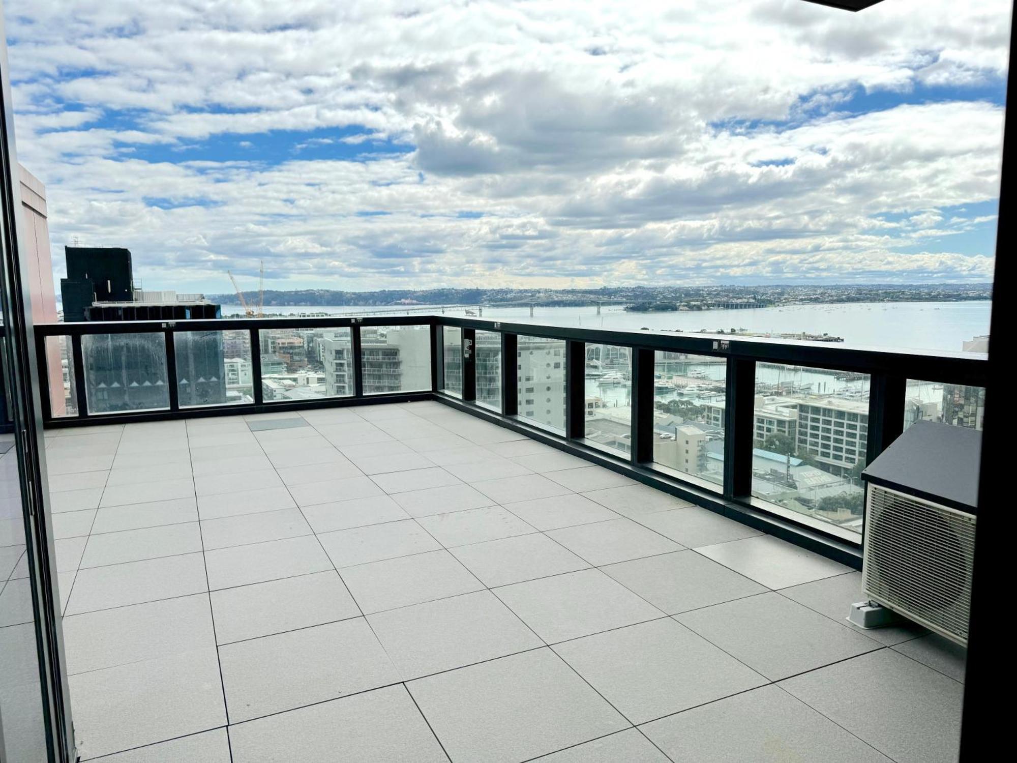 Appartement Magnificent Skytower, Sea, Habour View In Cbd à Auckland Extérieur photo